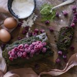 CAKE AU THE VERT MATCHA ET AUX FRAMBOISES Les Demoizelles